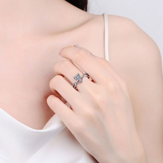 Adore - Heart Cut Ring