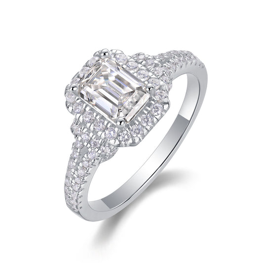 Diva - Emerald Cut Ring